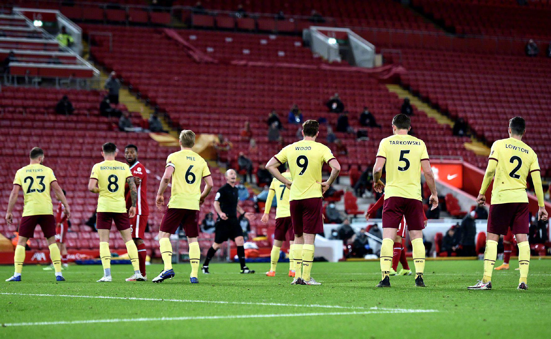 面对外界的 面对外界的